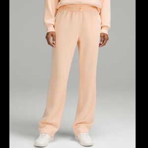 Softreme high rise pant in peach Bellini 4